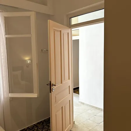 Larimar Appartement *