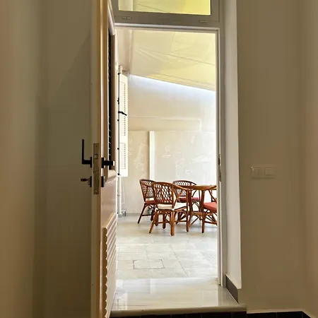 Larimar Appartement *