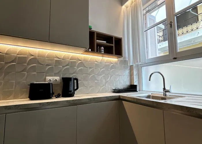 Larimar * ريثيمنو