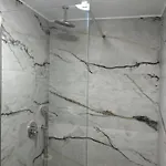 Apartament Larimar