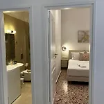 Apartament Larimar *