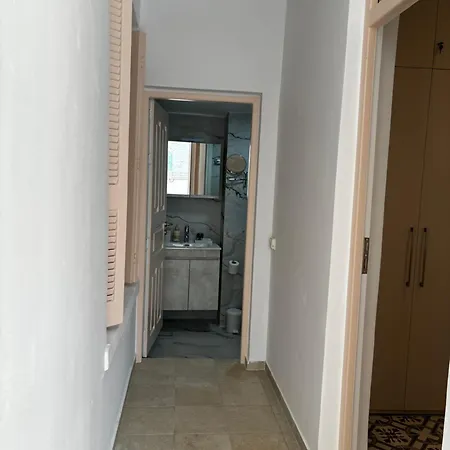 Larimar Apartament *